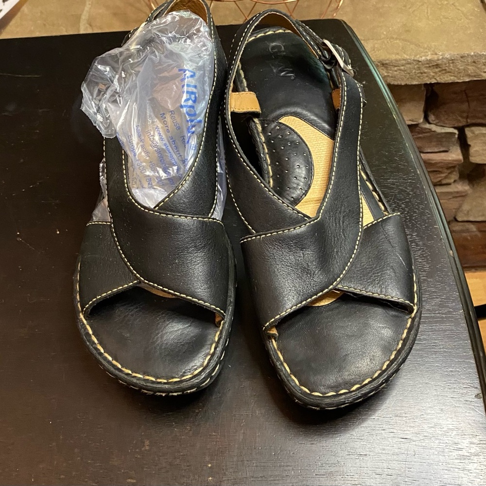 GNW sandals
